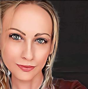 Meet your Posher, Brandie